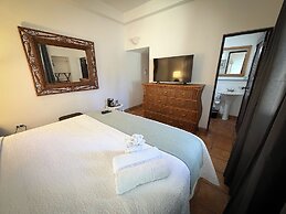 Acacia Boutique Hotel