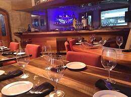 Acacia Boutique Hotel