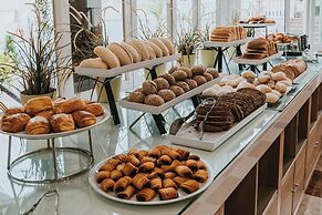 Crown Resorts Club Marbella