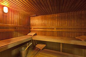 Crown Resorts Club Marbella