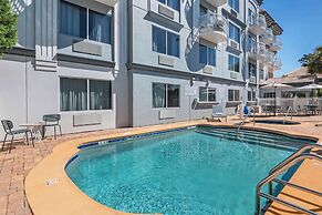 Spark by Hilton St. Augustine Historic District