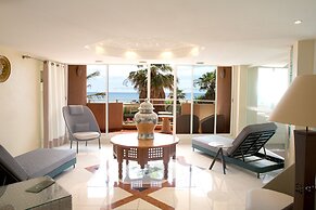 Grand Hotel les Flamants Roses