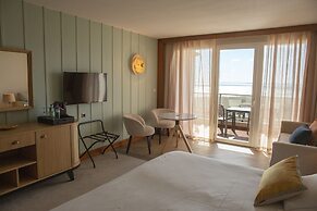 Grand Hotel les Flamants Roses