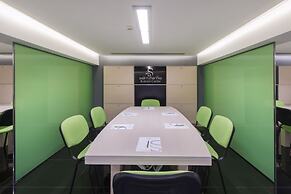 Semiramis City Hotel