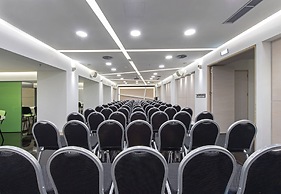 Semiramis City Hotel