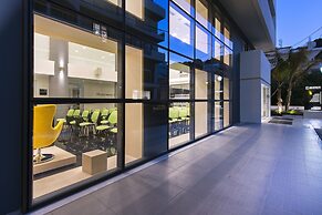 Semiramis City Hotel