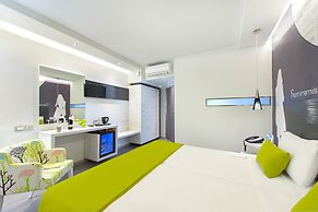 Semiramis City Hotel