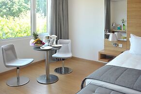 Napa Plaza Hotel - Adults Only