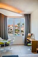 Napa Plaza Hotel - Adults Only