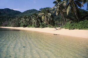Chalets D'Anse Forbans