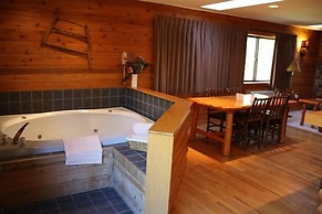 The Lodge at Crooked Lake