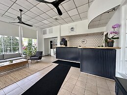 Budget Host East End Hotel in Riverhead