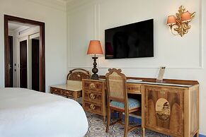 Grand Hotel De La Ville