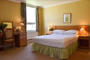 The Green Hotel Golf & Leisure Resort