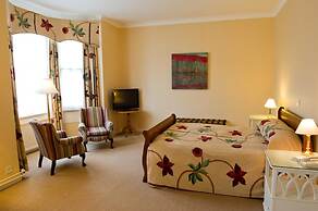 The Green Hotel Golf & Leisure Resort