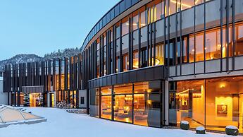 Gardena Grödnerhof Hotel & Spa