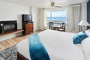 Clarion Inn Surfrider Resort