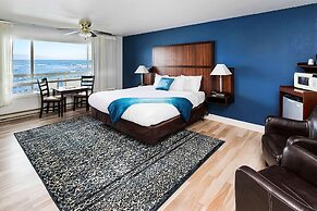 Clarion Inn Surfrider Resort