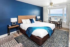 Clarion Inn Surfrider Resort