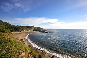 Clarion Inn Surfrider Resort