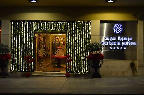 Markazia Suites