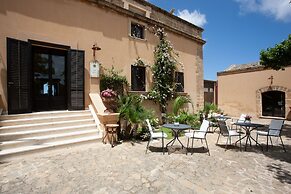 Baglio Oneto dei Principi di San Lorenzo - Luxury Wine Resort