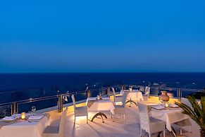 Louis Apostolata Resort and Spa