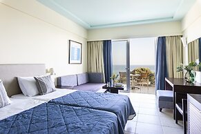 Louis Apostolata Resort and Spa