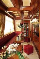 Champagne Palace Hotel