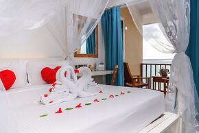 Coral Strand Smart Choice Hotel