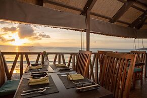 Coral Strand Smart Choice Hotel