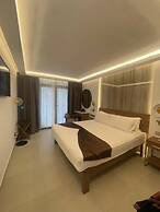 Coral Strand Smart Choice Hotel