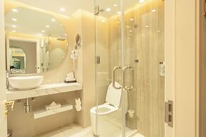 Coral Strand Smart Choice Hotel