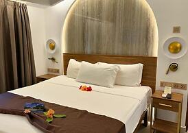 Coral Strand Smart Choice Hotel