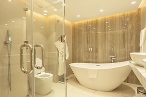 Coral Strand Smart Choice Hotel