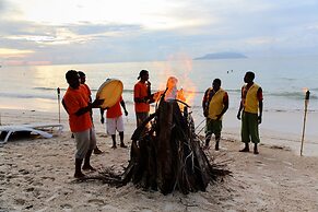 Coral Strand Smart Choice Hotel