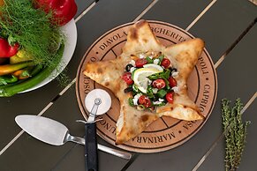 Coral Strand Smart Choice Hotel