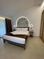 Coral Strand Smart Choice Hotel
