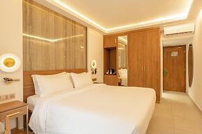 Coral Strand Smart Choice Hotel