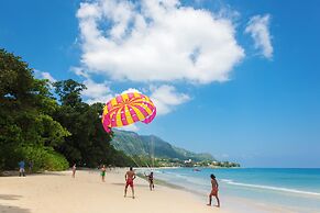 Coral Strand Smart Choice Hotel
