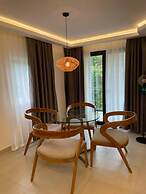 Coral Strand Smart Choice Hotel