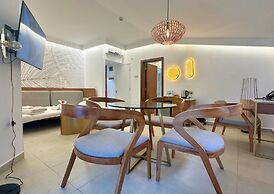 Coral Strand Smart Choice Hotel