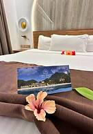 Coral Strand Smart Choice Hotel
