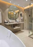 Coral Strand Smart Choice Hotel