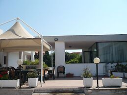 Hotel Ambrosio La Corte