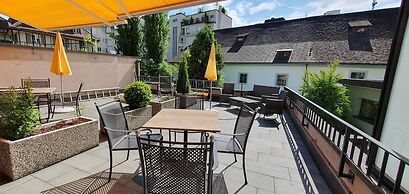 BASLERTOR Summer Pool Hotel