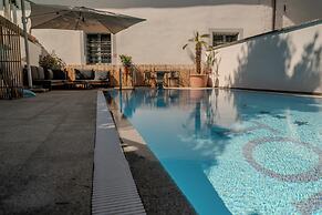 BASLERTOR Summer Pool Hotel