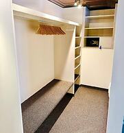 BASLERTOR Summer Pool Hotel