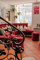 BASLERTOR Summer Pool Hotel