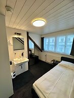 BASLERTOR Summer Pool Hotel